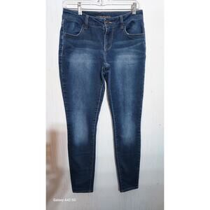 Maurices Women’s Skinny Jeans Small Long Blue Stretch Denim
